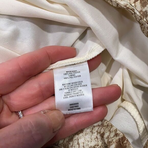 Pleated Midi Skirt - Picture 4 of 7